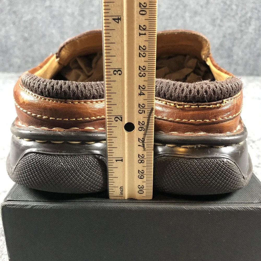 Born Shoes Mens Size 7.5 Brown Leather Moc Toe Boat Casual Comfort Slip‎ On